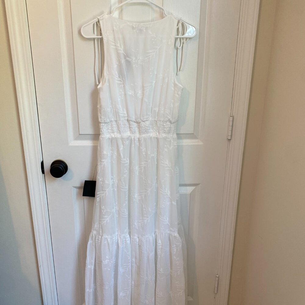 Lulu's Ivory Button-Down Maxi Dress NWT - Picture 3 of 9